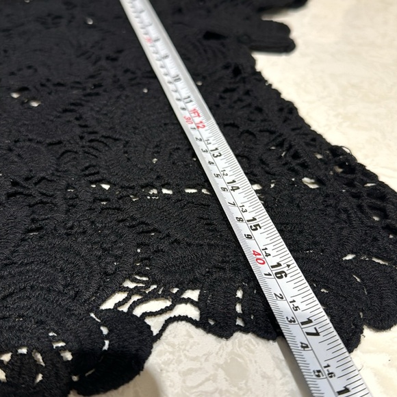 Crochet Flower Top - Picture 5 of 8